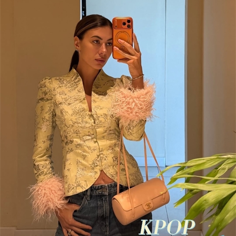 Women Printed Blazer V Neck Satin Fabric Light Green Puff Sleeve Faux Fur Cuff Slim Outerwear 2026 Daily Classy Elegant 260917