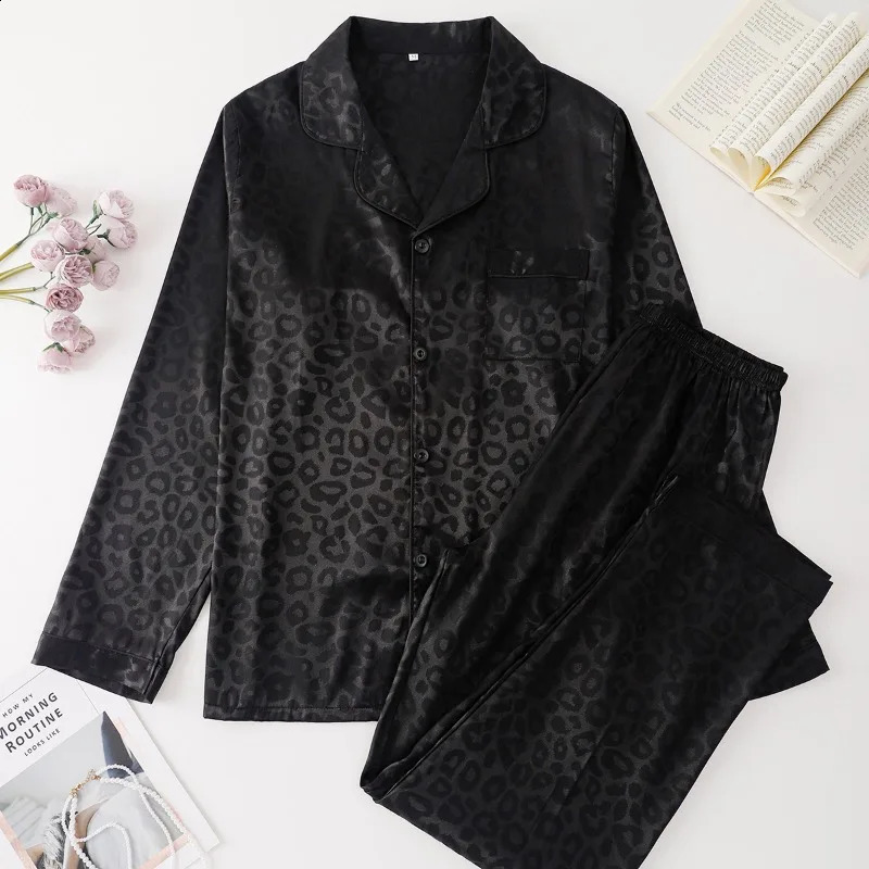 Spring Autumn Men's Faux Stain Pajamas Set Leopard Casual 2 Piece Soft Pajamas Set Winter Long Sleeve Button Down Silk Homewear 260917