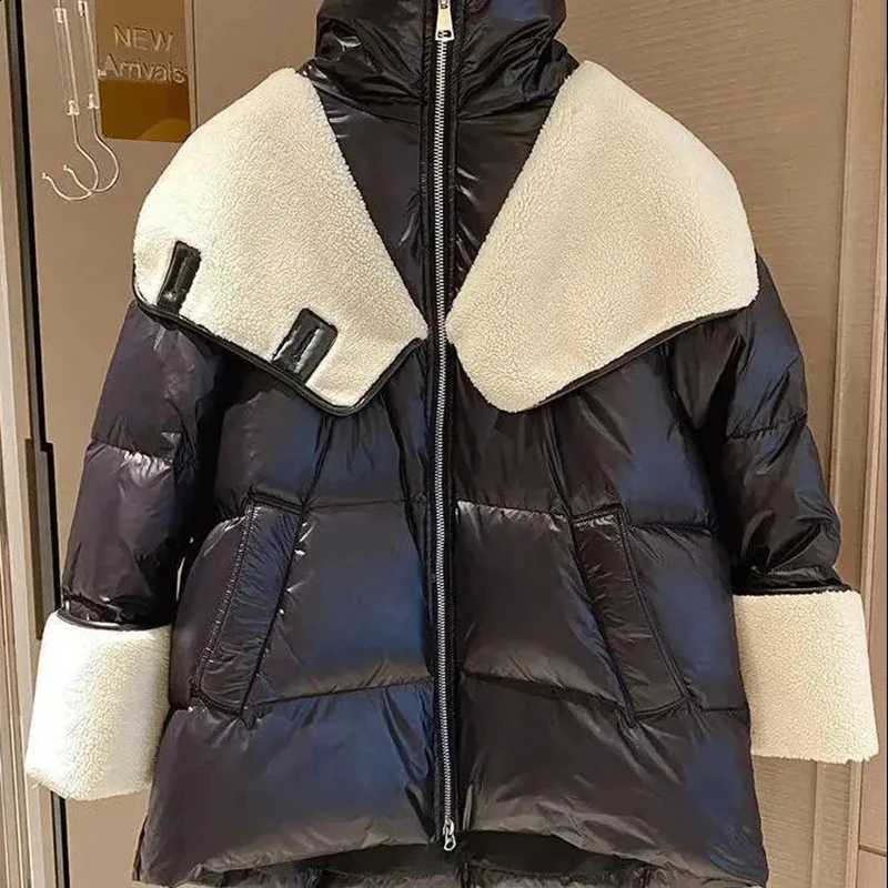 2026 Women's Jacket Lamb Hair Stitching Down Cotton Design Sense Bread Short Winter Korean Loose Straight Personality Coats H260917