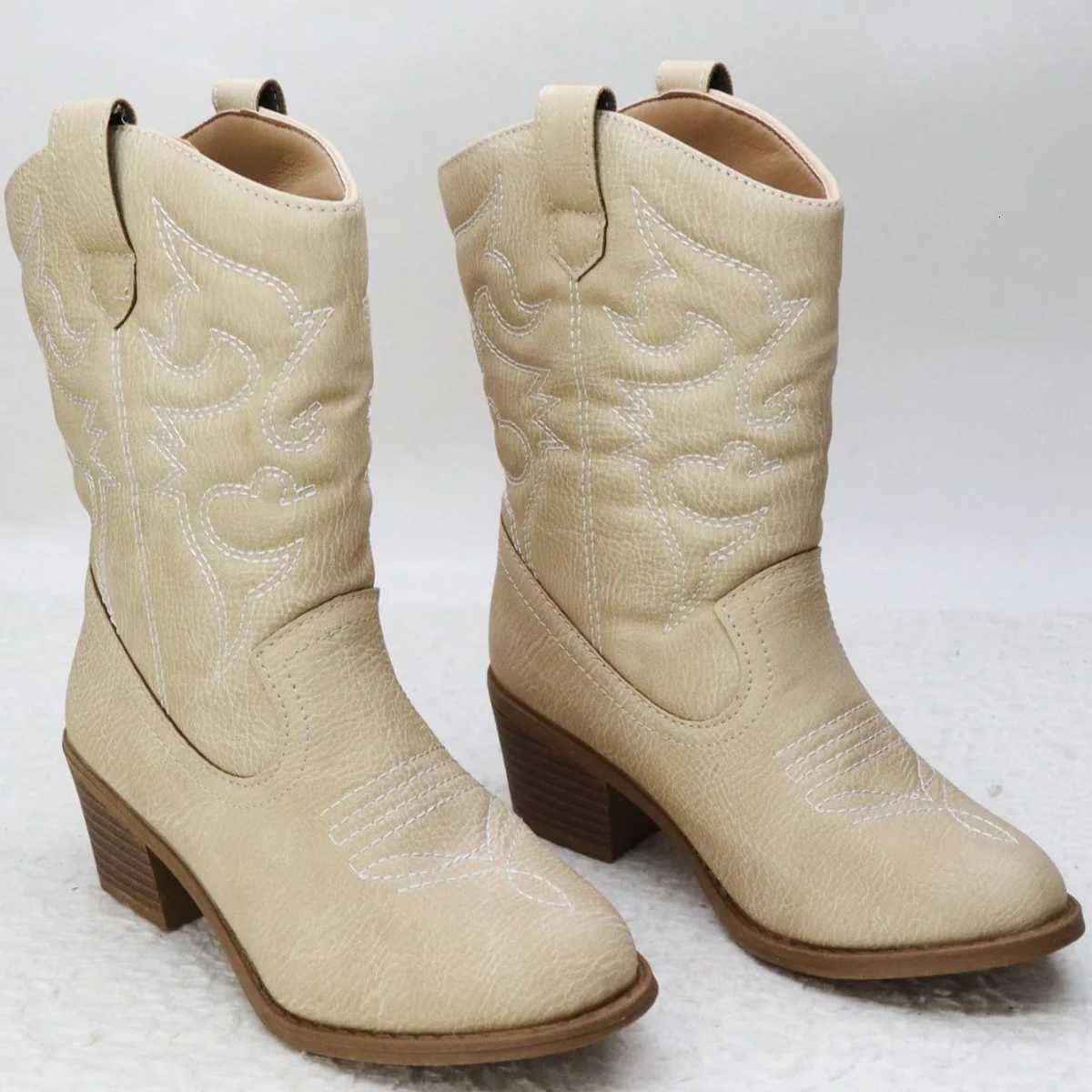 White Embroidered Slip-On Western Boots Fashionable Comfortable Simple Convenient Cute Girls' Boots X260917