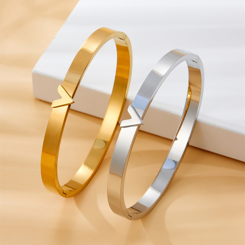 Stainless Steel Smooth V Letters For Women Men Couple Holiday Gift Bracelet Party Daily Simple Jewelry New