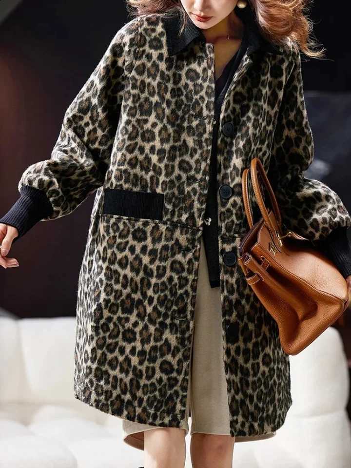 Stylish Leopard Print Jacket Women 2025 Early Spring Warm Cotton Wool Trench Coat Fashion Long Overcoat w2152 H2609171