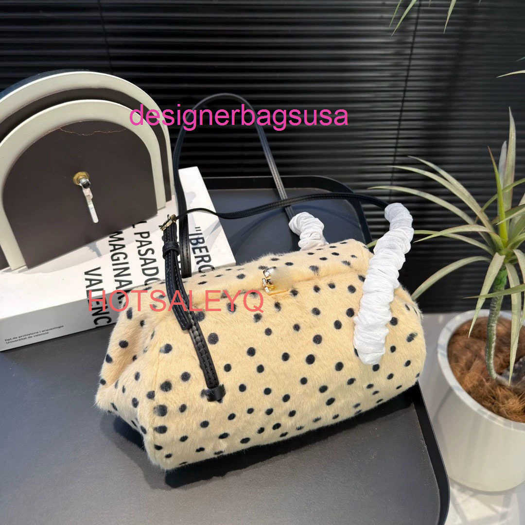 Mini Bag 31bag Luxury Designer Womens Bag Handmade Fashion Bag Leopard Polka Dot Beige Black With Gold Chain Strap Luxury Bag Size 23cm YqtgoodTJKH
