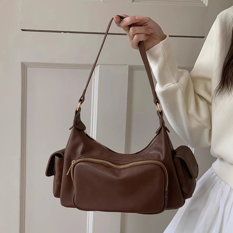 Retro Commute Punk Style Women Shoulder Bags Casual Multi Pocket Ladies Crossbody Bag Solid Pu Leather Female Underarm Handbags 260917