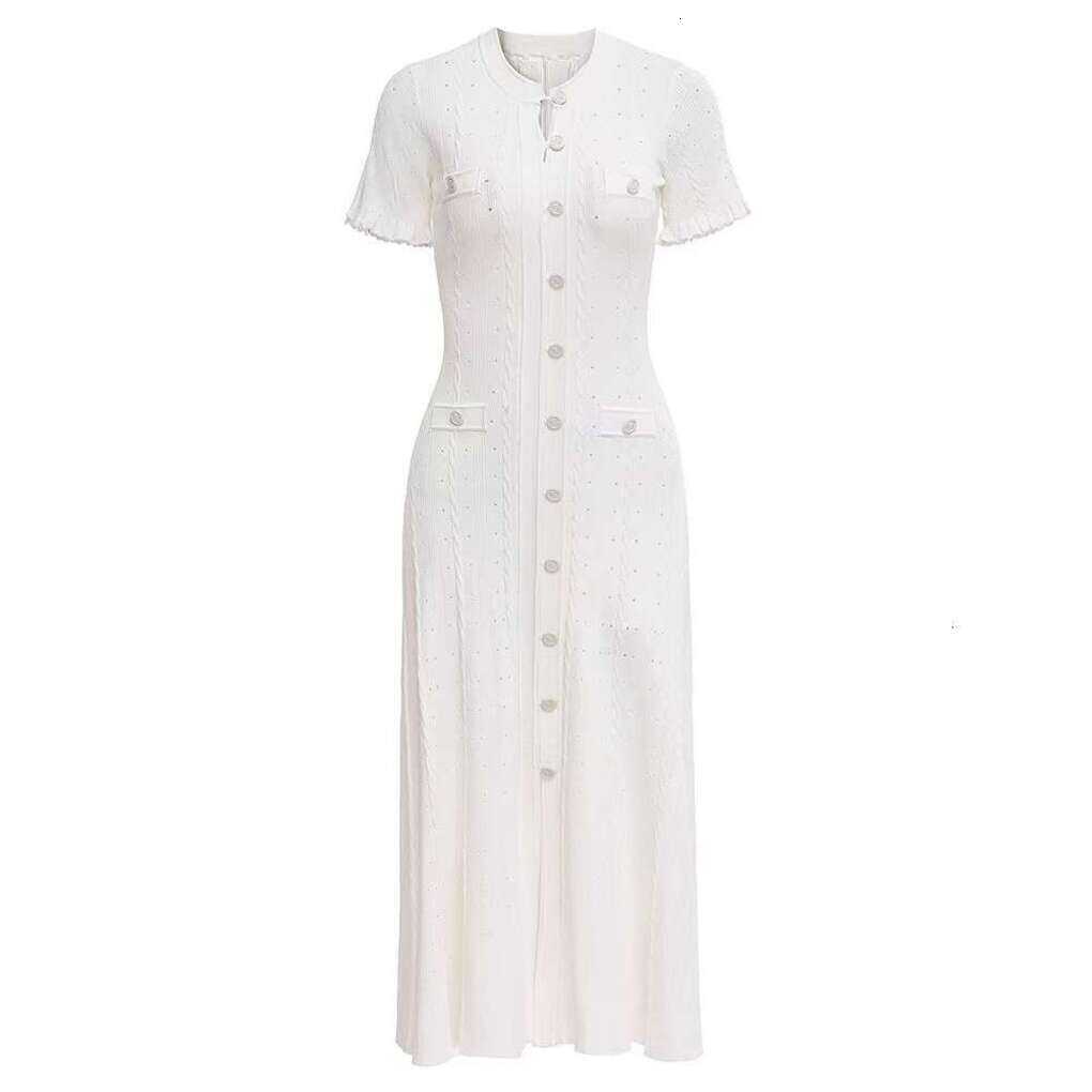 Sandro Dress 2026 New For Woman Designer Dress Hot Stamping Diamond Hollow Sparkling Bubble Sleeve Multi Pocket Slim Fit Round Neck Spring Robe Sand