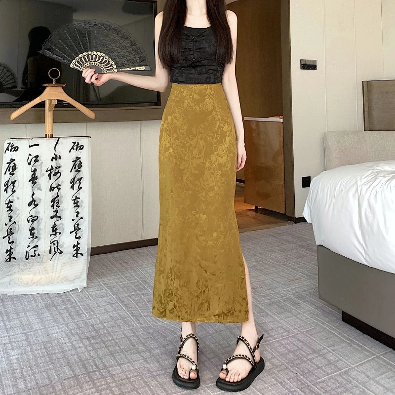 Chinese Satin Retro Skirt for Women in Summer High Waist Mid-length Straight Skirt for Chinese Style Jacquard Slit Hip Skirt 260917