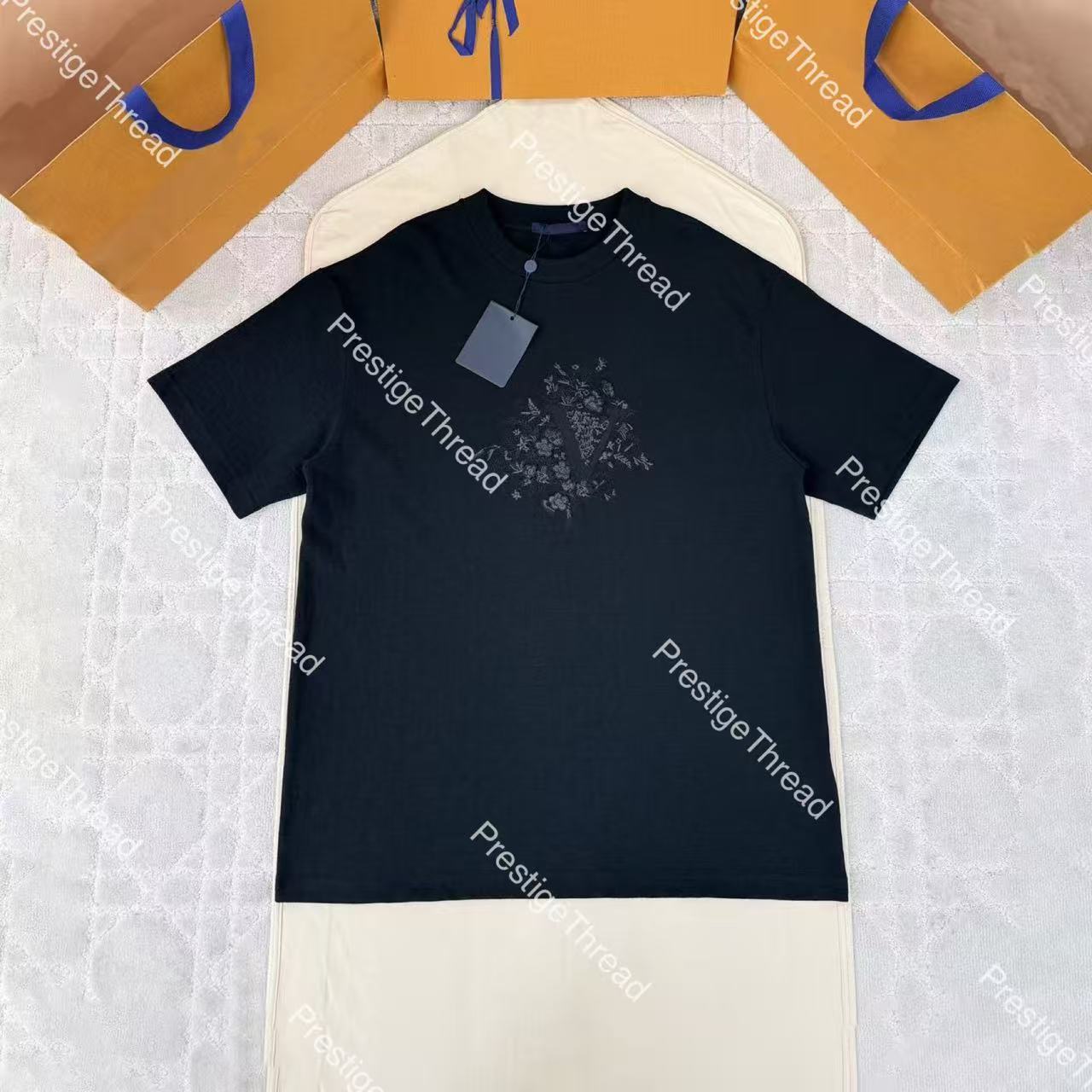 Summer new high-quality designer brand clothing, black bouquet dark grid round neck short sleeved shirt, fashionable