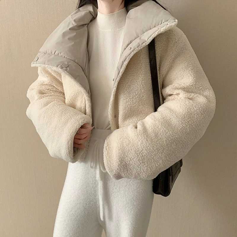 Fashion New Winter Thick Warm Plus Velvet Down Cotton Padded Jackets Two-side Wear Short Coats Women Parkas Lapel Quilted Jacket H260917