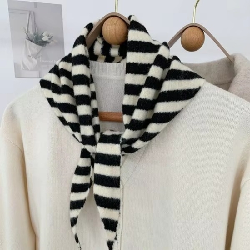 Women Wool Scarf Shawl Winter Warm Soft Knitted Striped Triangle Fashion Bandana Lady Wool Scarves 260917