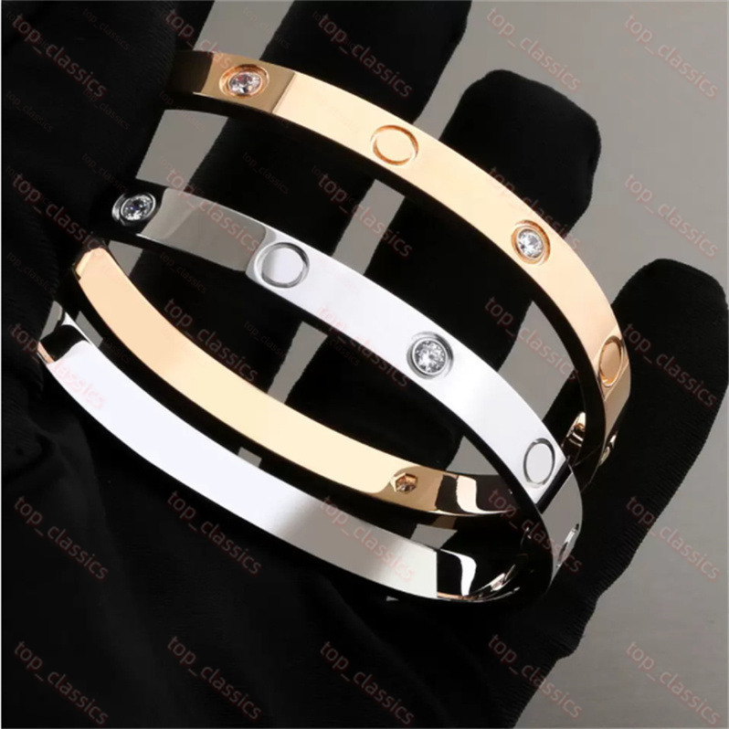 Designer Jewelry Carts Bracelet 18K Gold Cartridge Bracelet Fashion Women Wedding Valentine's Day Christmas Charm Jewelry Gifts Daily Wear Jewe