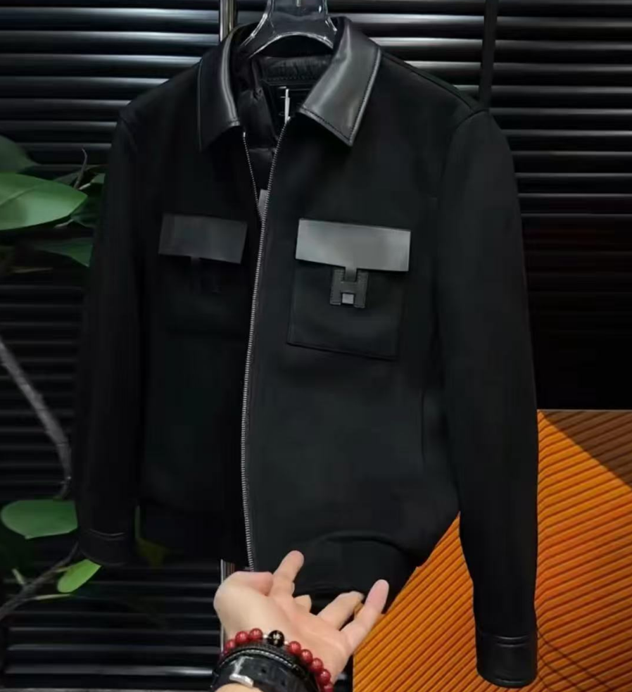 Autumn Winter Men Zip Up Bomber Jackets Black Matte Shell Jacket Leather-Trimmed Flap Pockets Metal Letter Clasp Turn Down Collar Smart Casual Coat