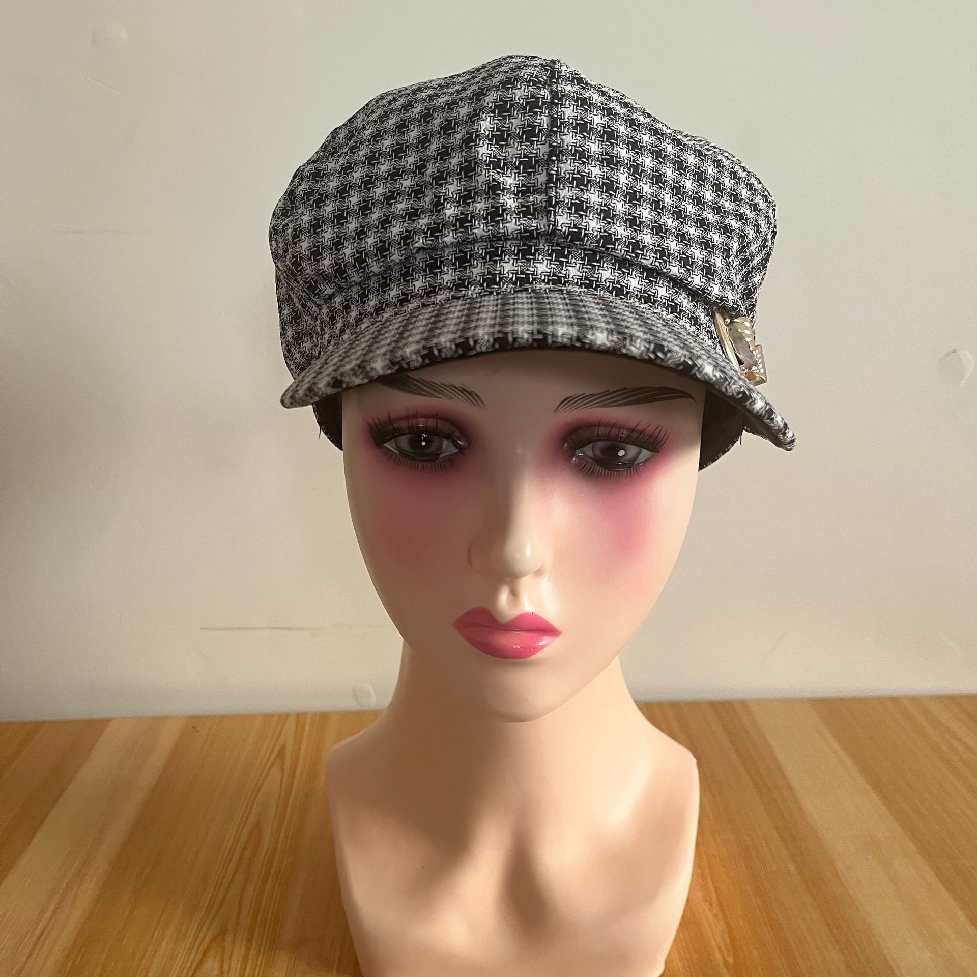 A330 New Duckbill Women, Sun Hat Ladies, Fashionable Vintage Small -Style Octagonal Cap For Middle-Aged And Elderly Women Luxury Cap Brand Designer