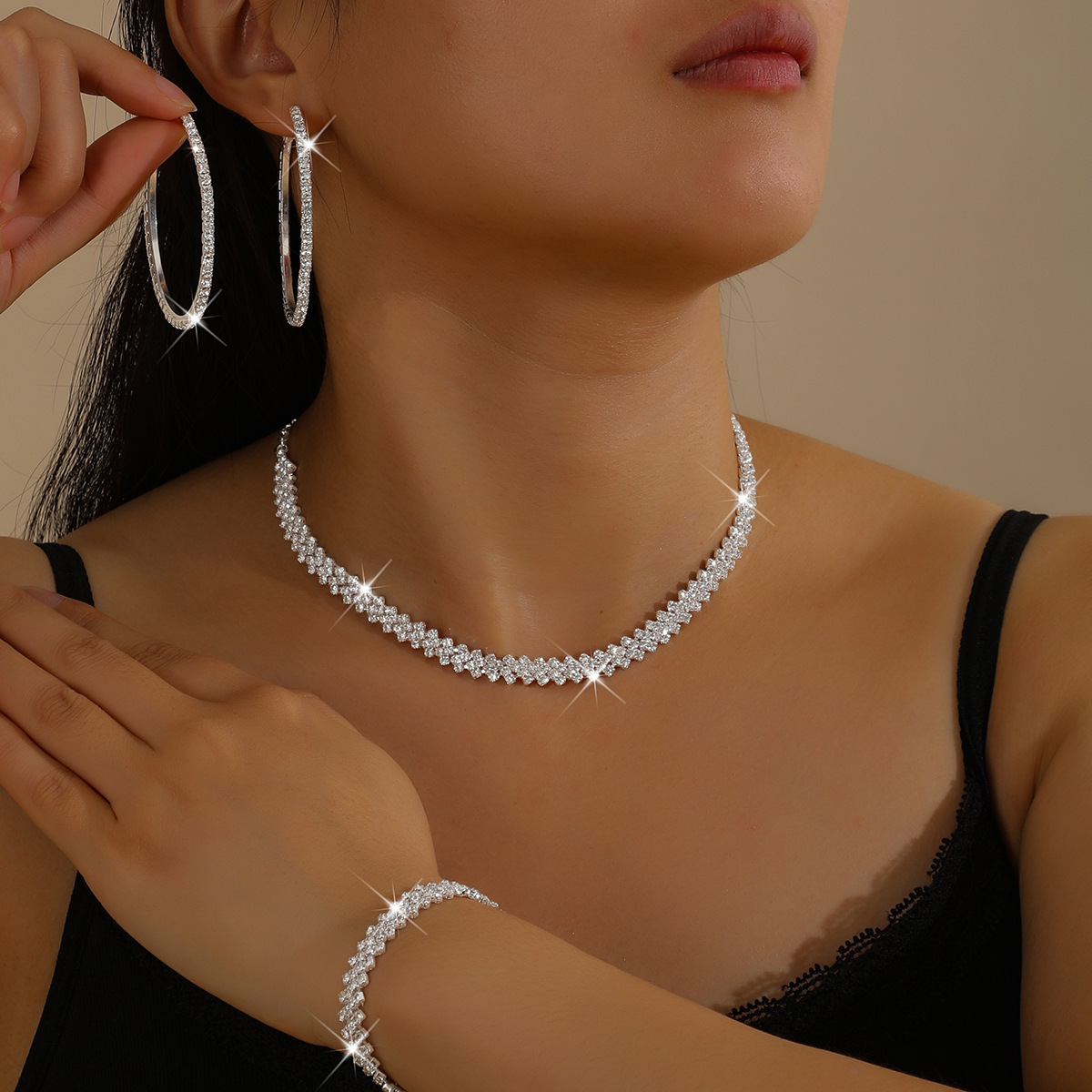 Women's Sweet Full-Diamond Necklace, Earrings, and Bracelet - Bestseller, Unique Choker, Trendy Fashion Versatile Neck Chain