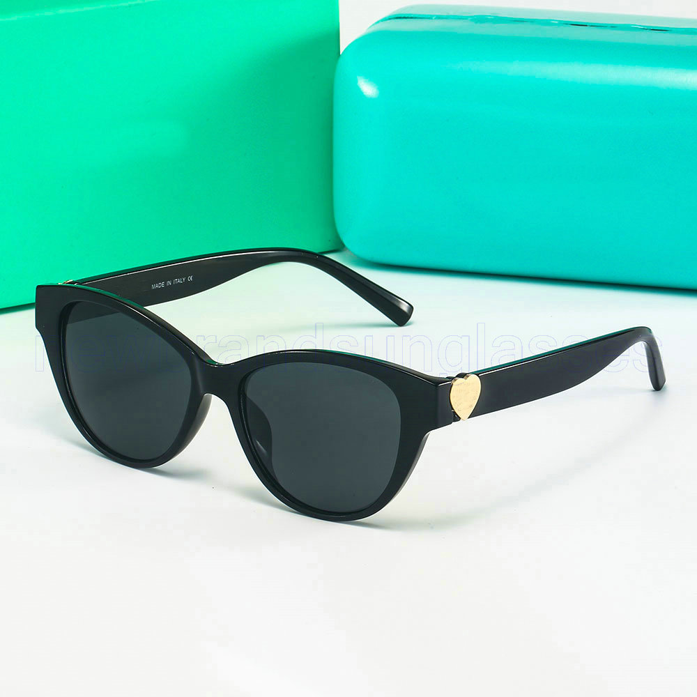 New T Blue Gradient Sunglasses for Men Women Trendy Sun Glasses Goggle Designer Square Hardwear Glasses Shades Female Eyewear designer luxury G sung