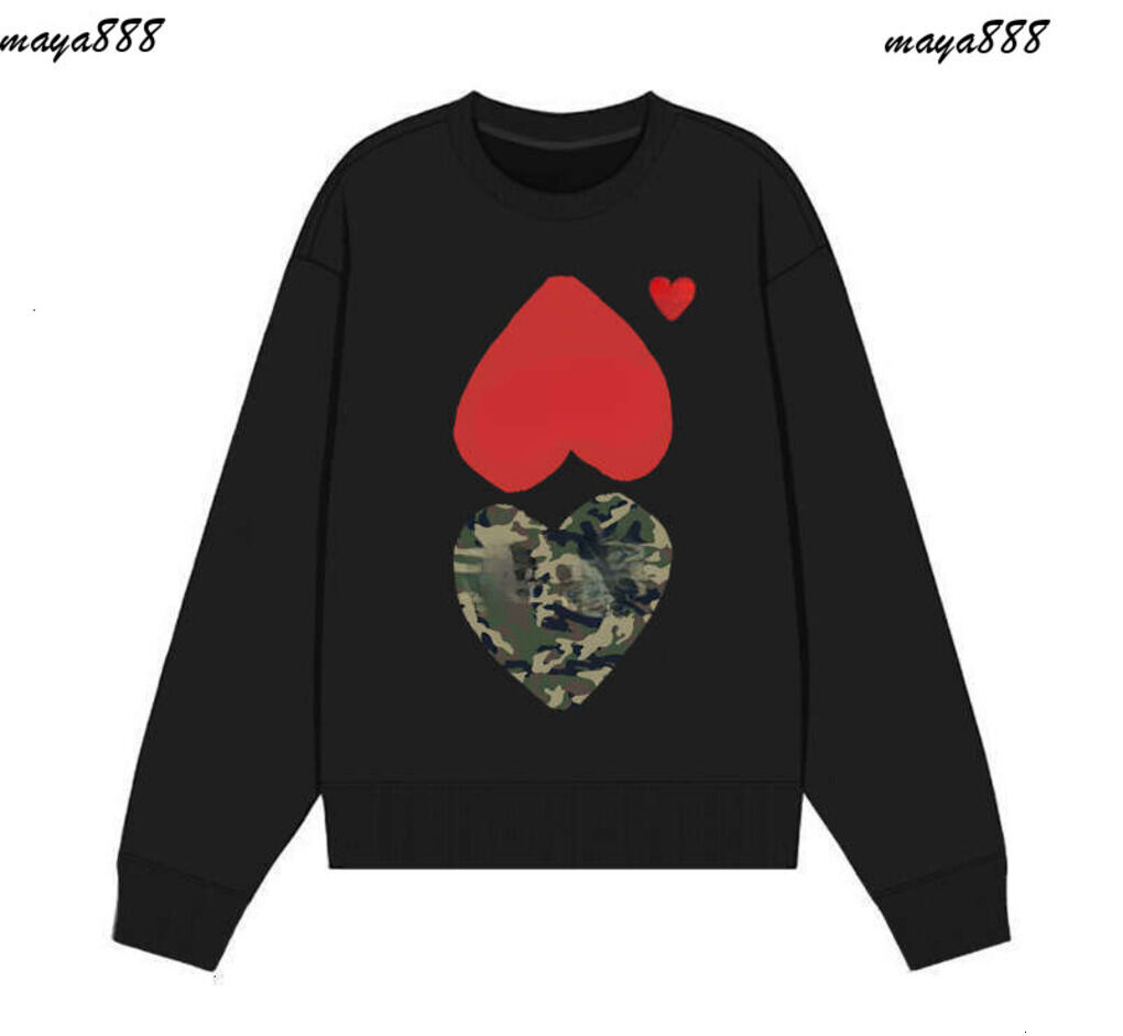 Play Hoodie Mens Designer Hoodie Pullover Unisex Red Heart Graphic Hoodie Simply Daily Sweatshirt Pattern Printed High Quality Commelys De Garsons H