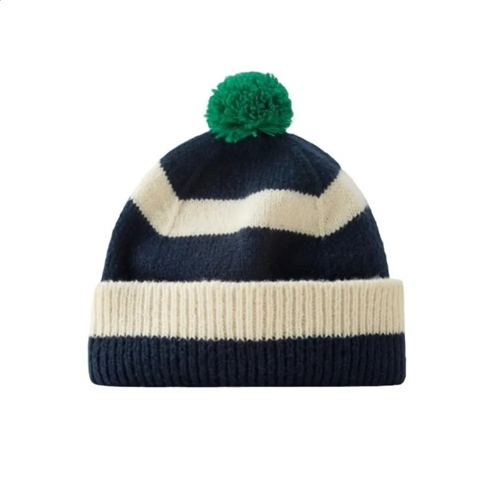 Trendy Autumn Winter Knitted Hat Advanced Stripes Korean Style Couple Hat Versatile Woolen Hat Cover Head Cap Christmas Gift 260917