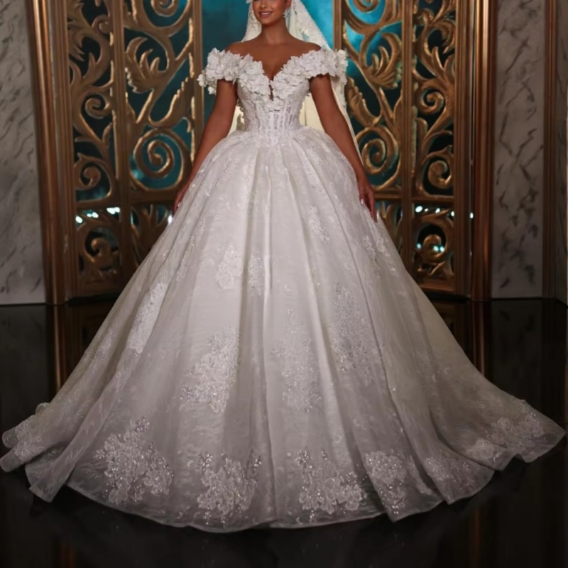 Exquisite Lace Off The Shoulder Ball Gown Wedding Dresses With 3D Flowers V-Neck Puffy Princess Bridal Gowns