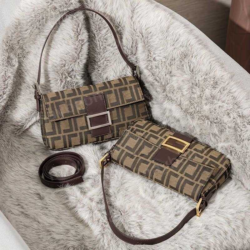 Designer bag High quality Women Crossbody baguette Bags Luxury Brand Vintage Shoulder Canvas Messenger Bag Underarm half moon Handbag Purse Wallet C