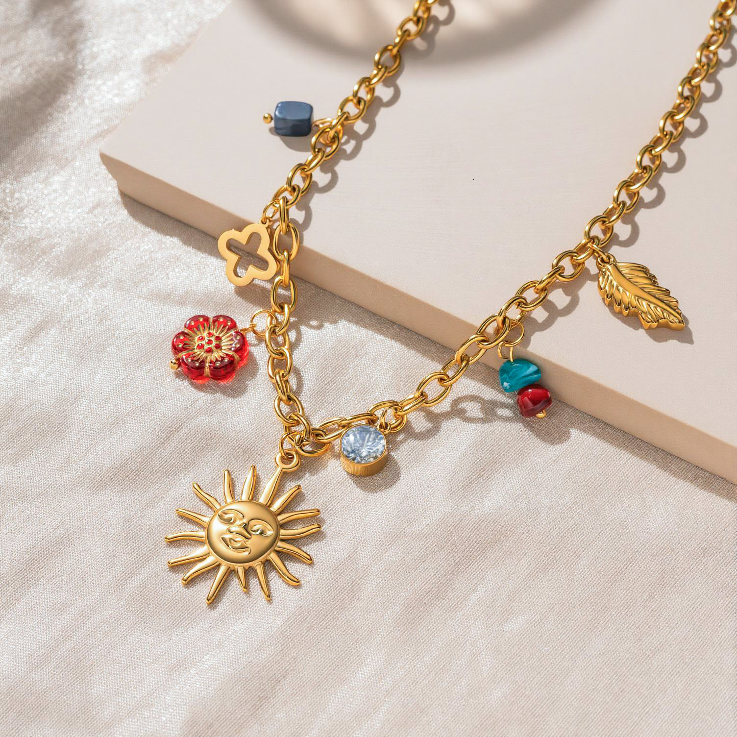 European and American stainless steel 18K gold-plated sunflower leaf pendant necklace women's fashion accessory jewelry wholesale