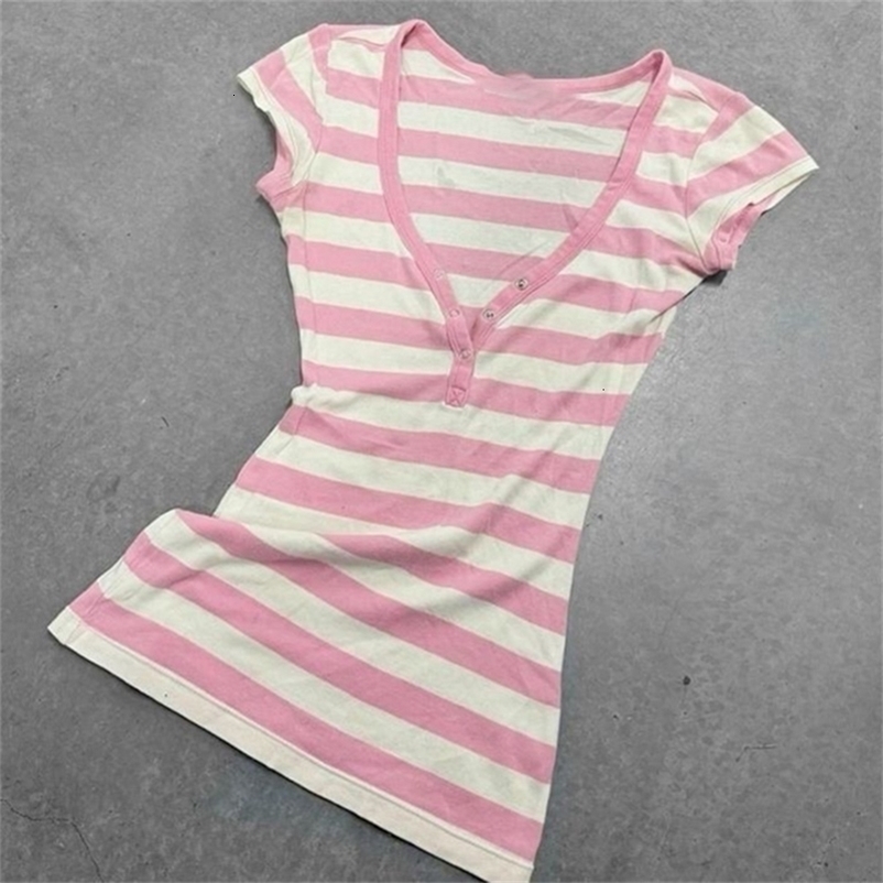 Stripe pattern casual tops chic cotton fashion Y2K tops cute silm rock aesthetic urban emo girls hip hops harajuku women tshirt 260826