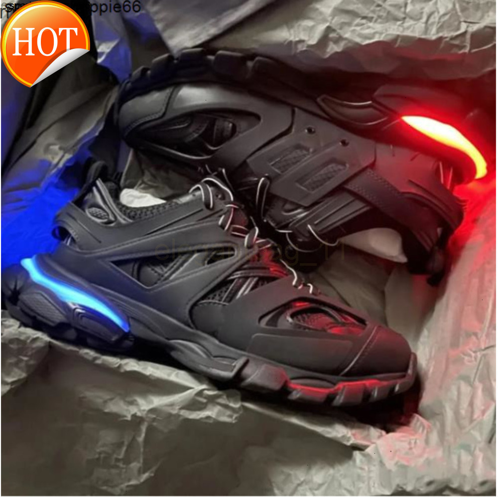 2025 Track LED Sneaker shoes track 3 30 Designer Shoes Men Women Triple white black leather trainers sports Tracks Jogging Walking UQXZpq690
