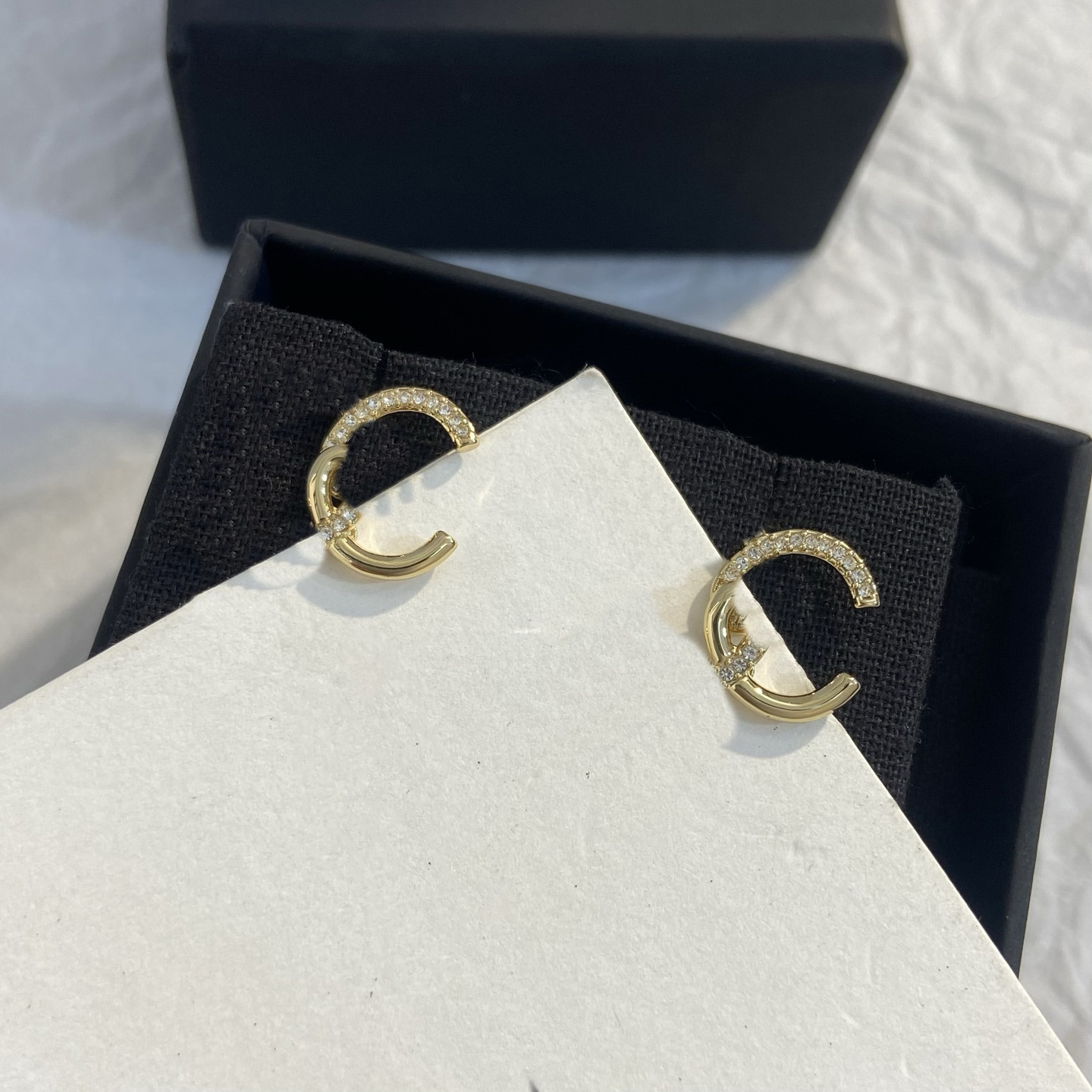 Designer Stud Earrings C Luxury Women Fashion Jewelry Earing Metal Diamond Letters Pearl Earring cjeweler Woman cc hgjgh54d