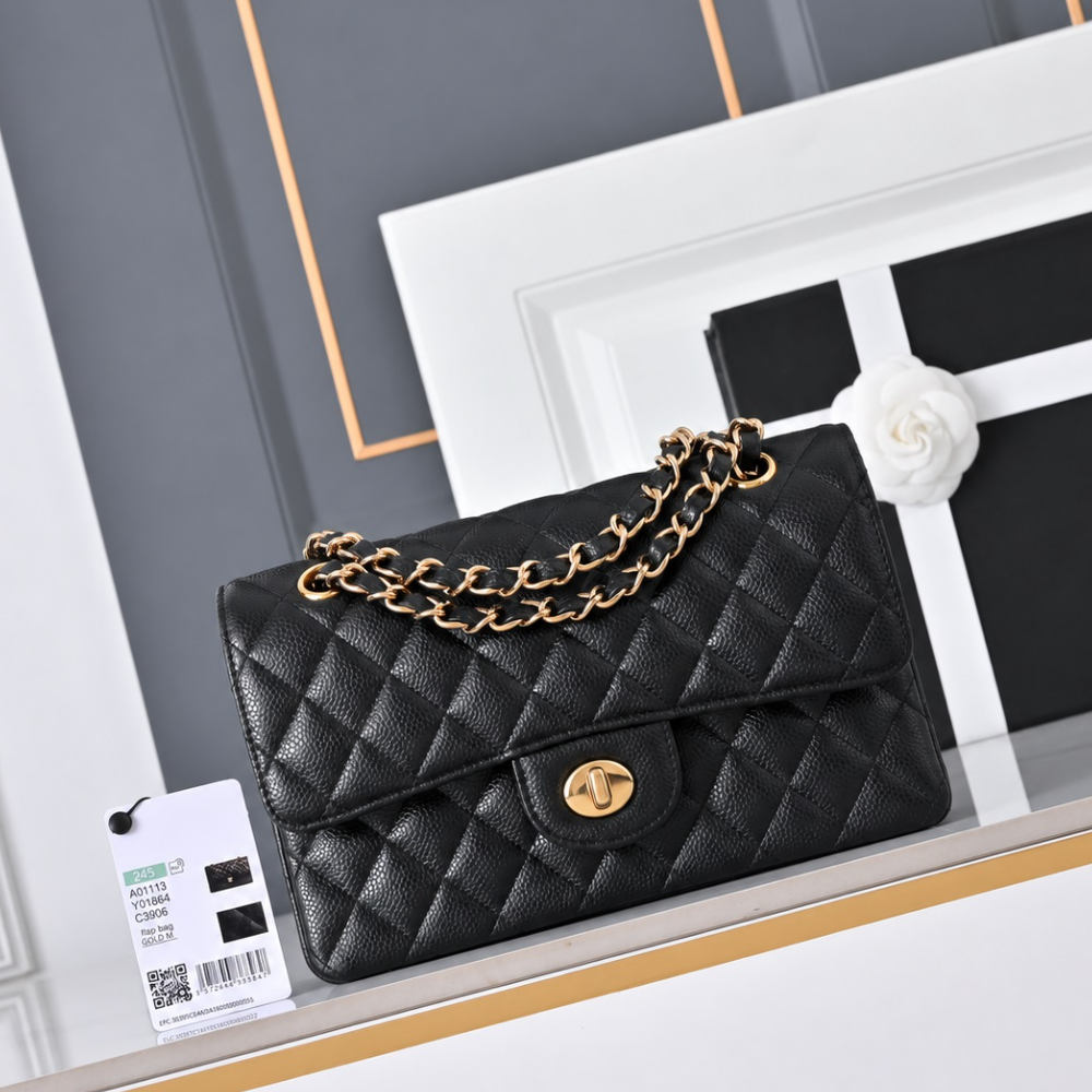 Quilted Flap Bag Lambskin Chain Shoulder Crossbody Purse Elegant Daily Commute Date Top-Tier Designer New Arrival