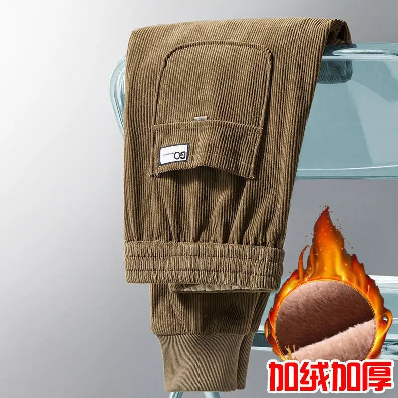 Corduroy Pants Men's Plush Thickened Pants Winter Trousers Loose Velvet Leggings Streetwear Joggers Men 260917