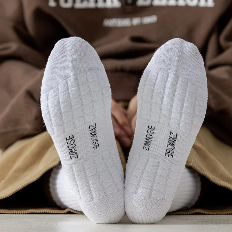 5pairs Men's Cotton Deodorant Winter Towel Bottom with Velvet Mid-tube White Stockings Thickened Sports Basketball Socks J260918