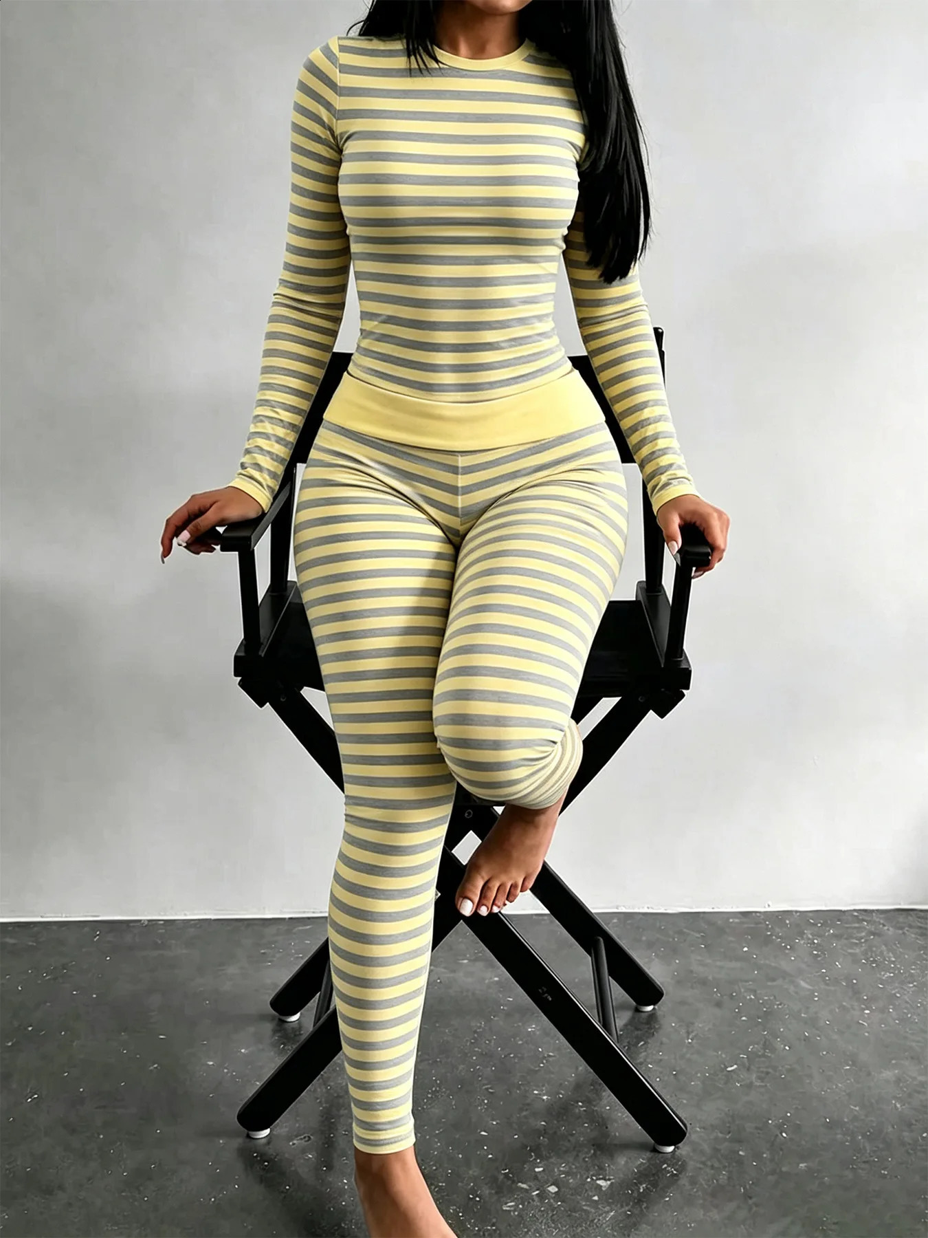 Womens Round Neck Striped Dual Color Long Sleeve Long Pants Fitness Casual Set Tight Home Wear 2026 European And American Cross 260918