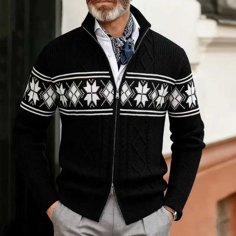 New Men's Casual Stand Collar Christmas Sweater Fashion Jacquard Loose Large Size Knitted Cardigan Jacket S260918JFP0