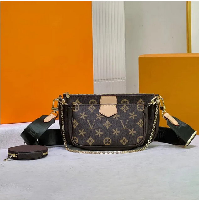 Top quality designer bag, classic casual shoulder bag, women's fashionable versatile bag, casual shopping bag, handbag chain bag, half month ba