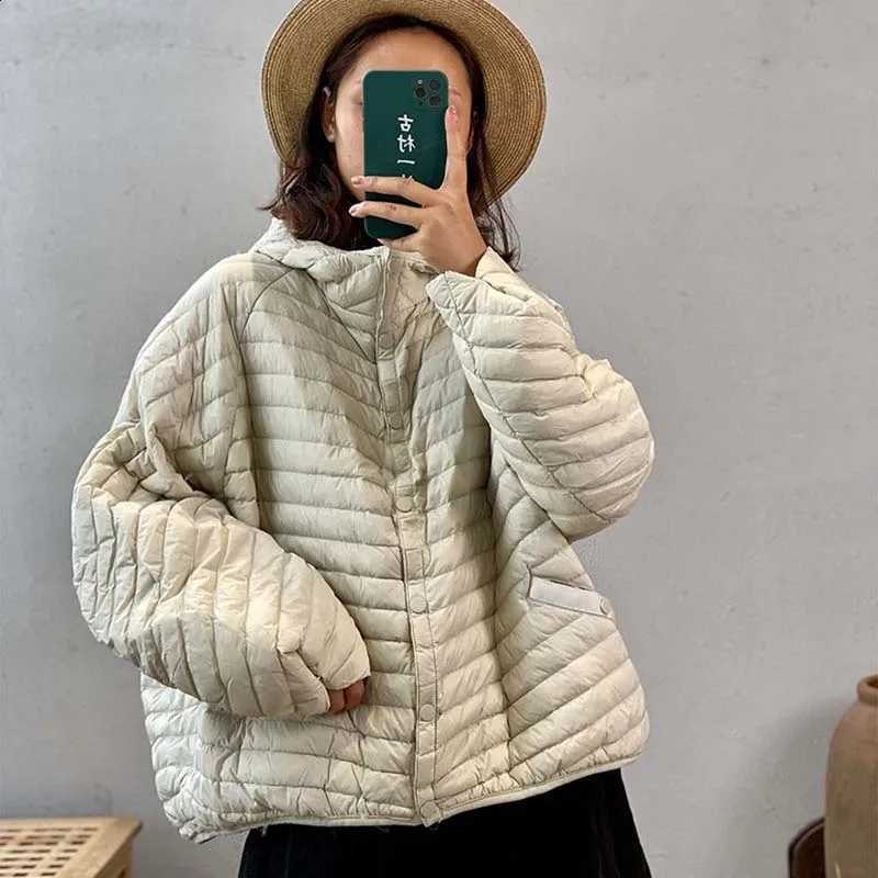 2026 Women 90% White Duck Down Jacket Casual Loose Over Size Autumn Winter Light Outwear with Hood Top Quality Coat H260917