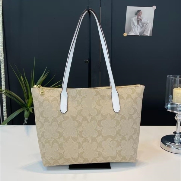 Designer Handbag women bag Ladies Fashion Shoulder Smple Monogram Pattern Top Handle tote bag Classic Underarm Peplum Purse Wallet Classic shoulder