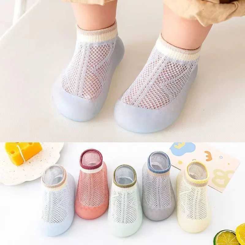 2024 Summer New Combed Cotton Anti slip and Breathable Children's Soft Sole Shoes Baby Walking Shoes Mesh Faced Baby Floor Socks Q260916