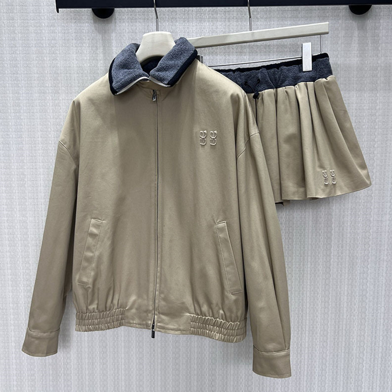 Designer Women Athleisure Jacket Skirt Suit Lapel Collar Zipper Fleece Coat Elastic Drawstring Pleated Mini Skirt Autumn Travel Vacation Skirt Set