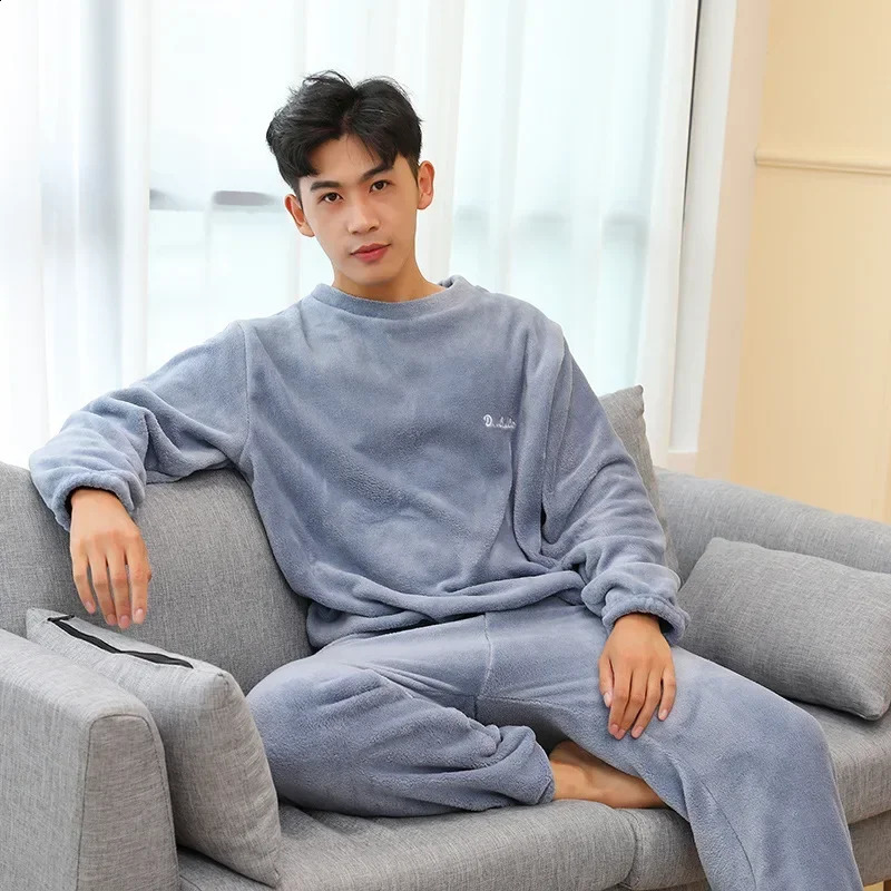2Pcs/Set Thickened Warm Men's Coral Fleece Pajamas Autumn and Winter Home Wear Long Sleeves and Long Pants Solid Color Soft Paja 260917