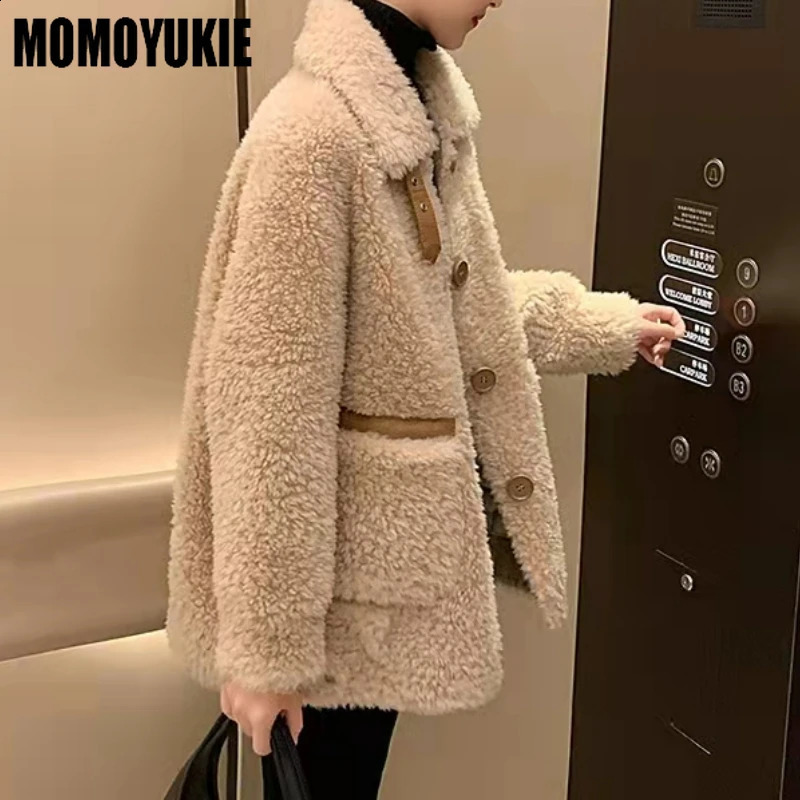 Winter Lamb Fur Female Shearing Coat Keep Warm Thicken Jacket Lambs Wool Turndown Collar Sheep Shearling Outwear 260917
