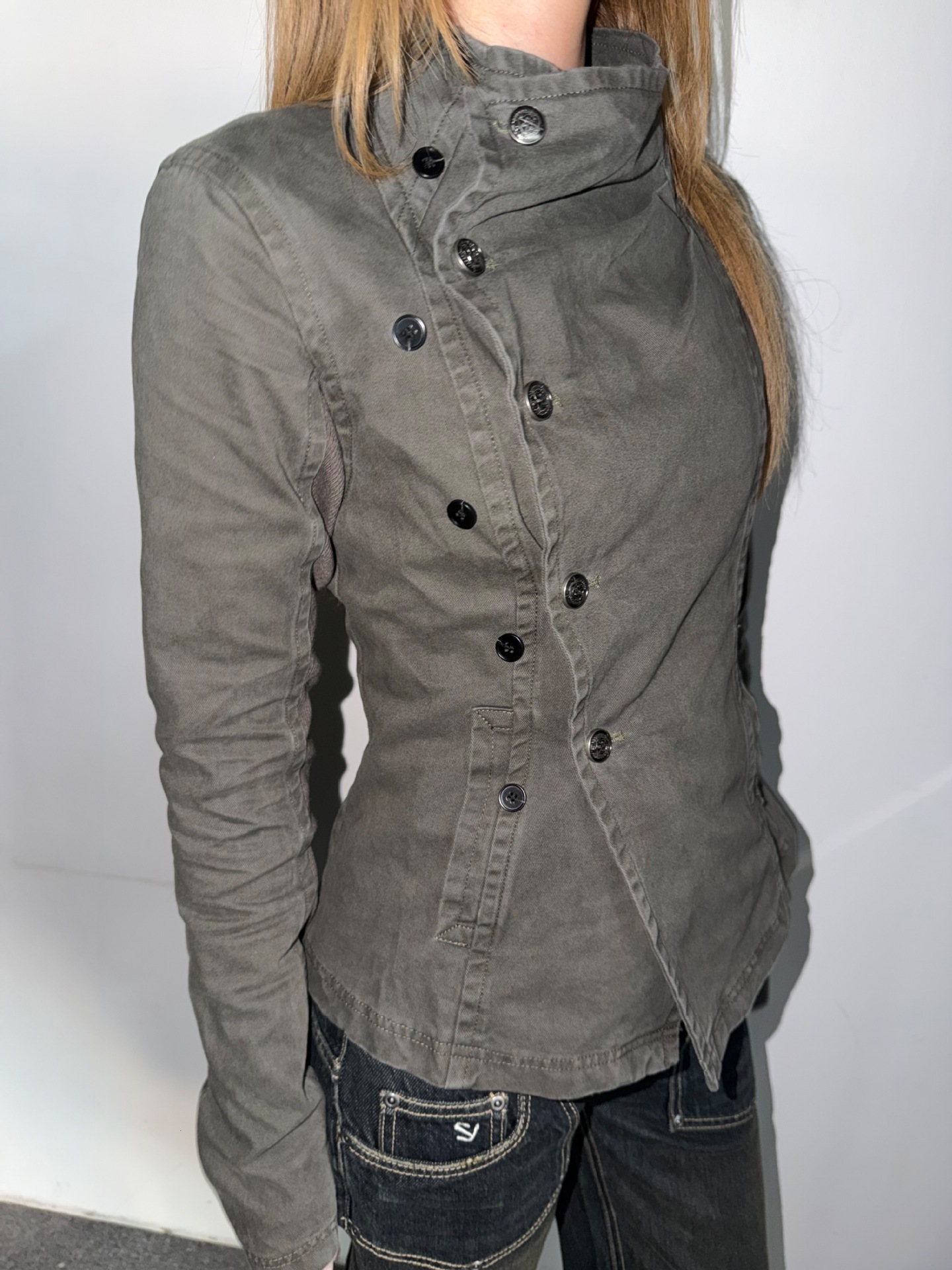 American-style design, niche and trendy, loose-fitting retro jacket with a court-style button-up, slim-fit short-length long-sleeve sweatshirt 94