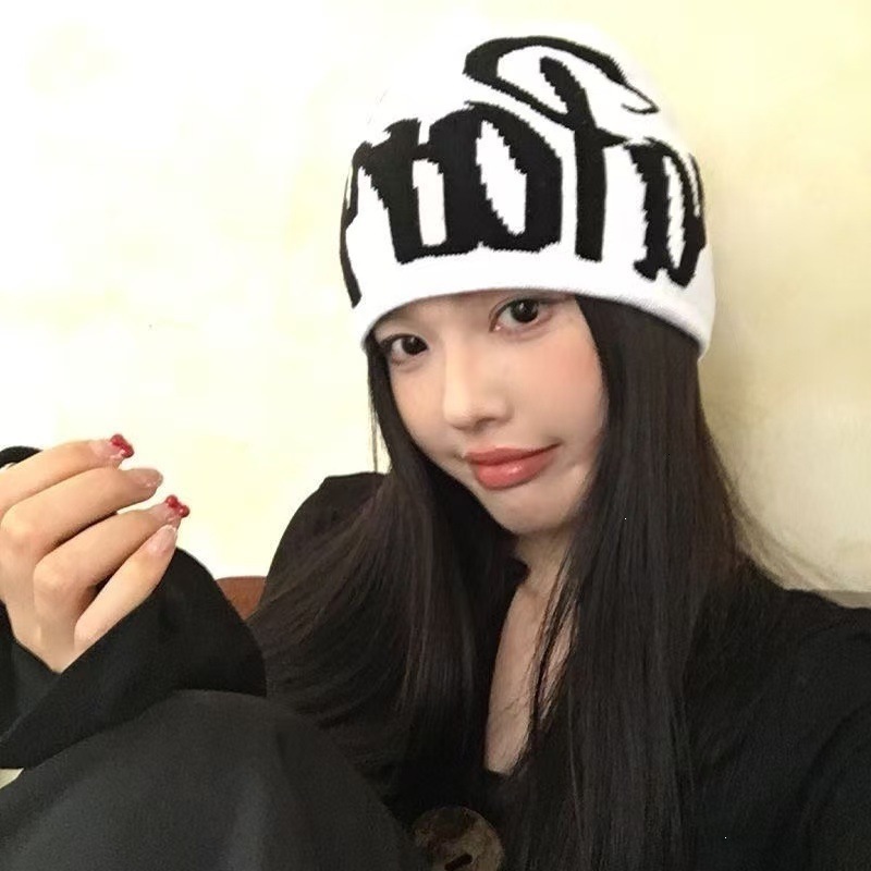 European American Trendy Brand Cara Letter Jacquard Knitted Hat, Autumn And Winter Rolled-Edge Warm Wool Beanie, Popular Style For Men Luxury Cap Br