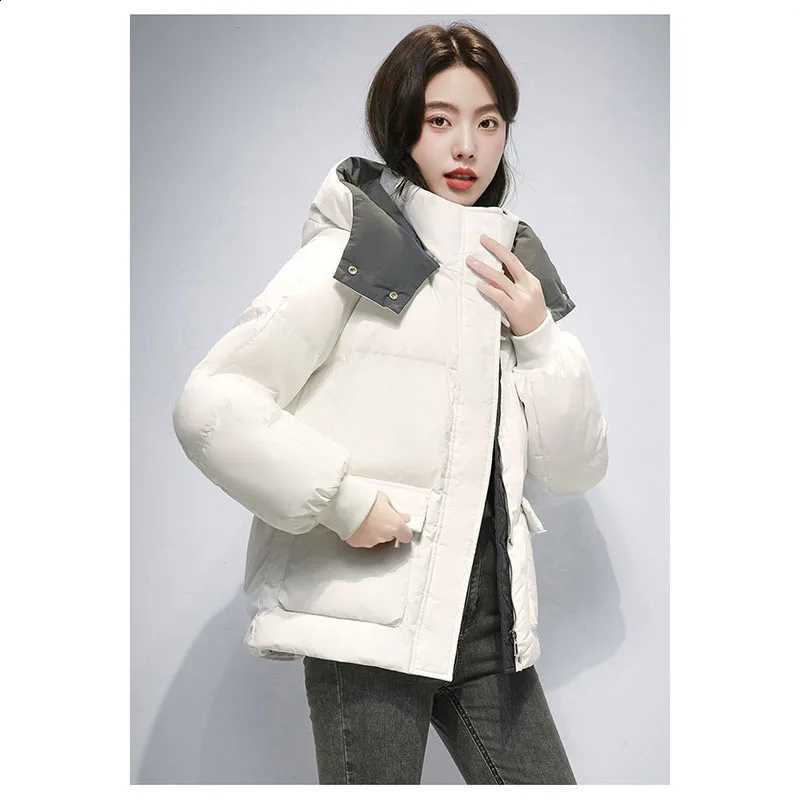 Down New Coat 2025 Winter Cotton-padded Women's Short Fashion Jacket Korean Version Thick Female Color Matching Hooded Overwear H2609171