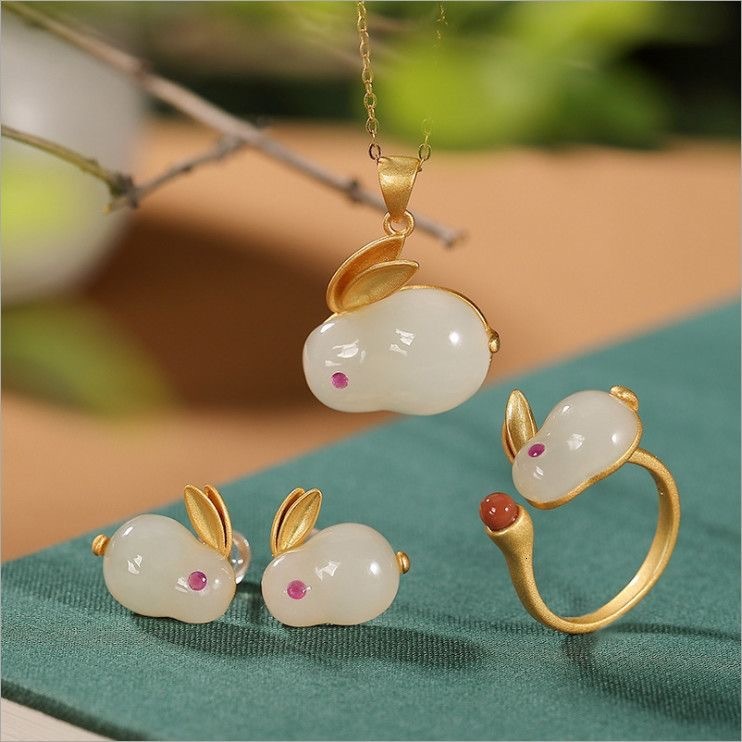 Escape Year of the Rabbit: Lucky Charm Necklace with a Cute Rabbit and Hetian Jade Pendant Perfect Birthday Gift for Your Girlfriend or Best Friend
