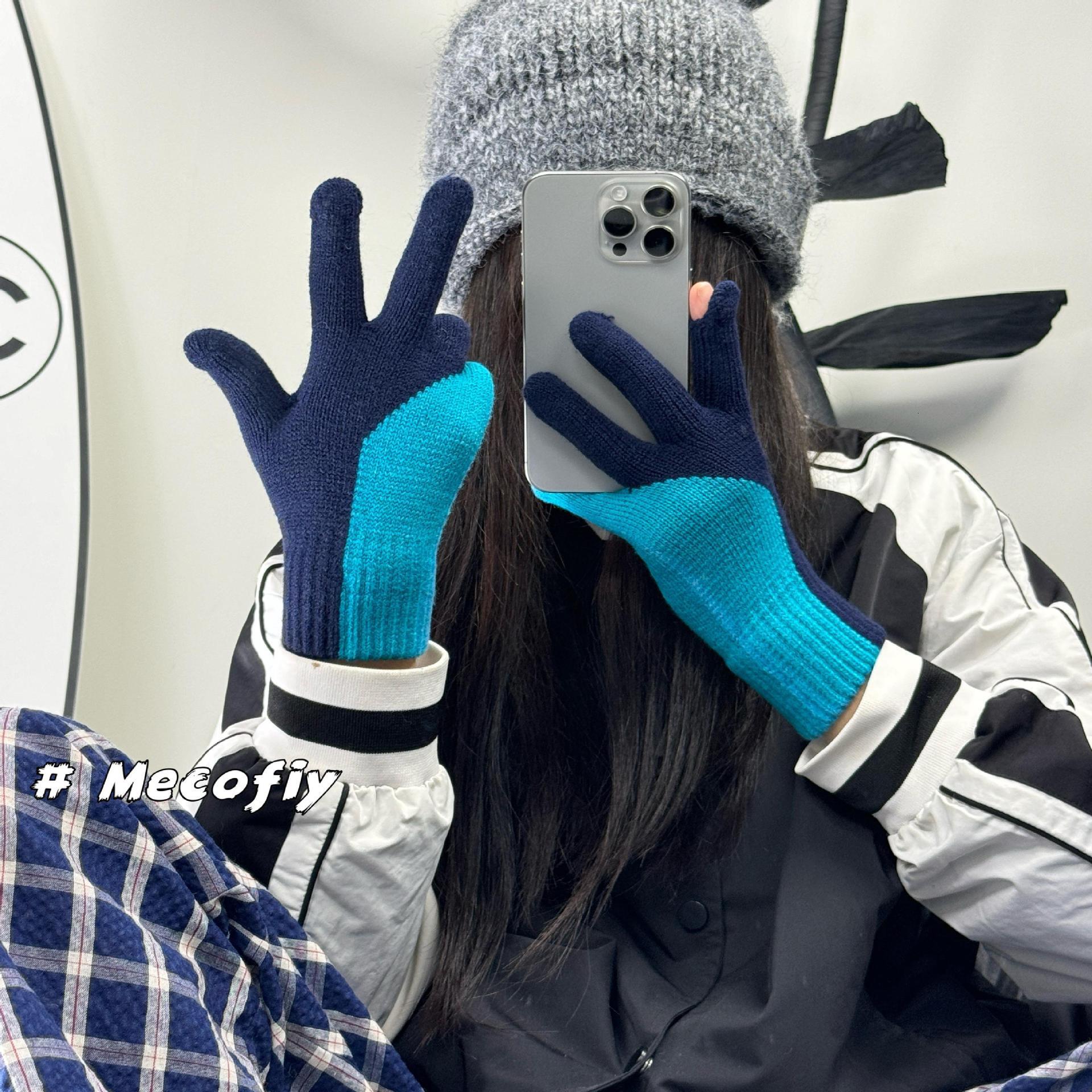 Winter cycling two-finger touch screen anti-cold new color-blocked knitted gloves women, thickened and warm for students