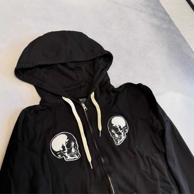 Unisex Black Skull Graphic Zip Up Hoodie Vintage Gothic Strtwear Jacket Casual Punk-Inspired Hooded Sweatshirt with Pocket Q260917