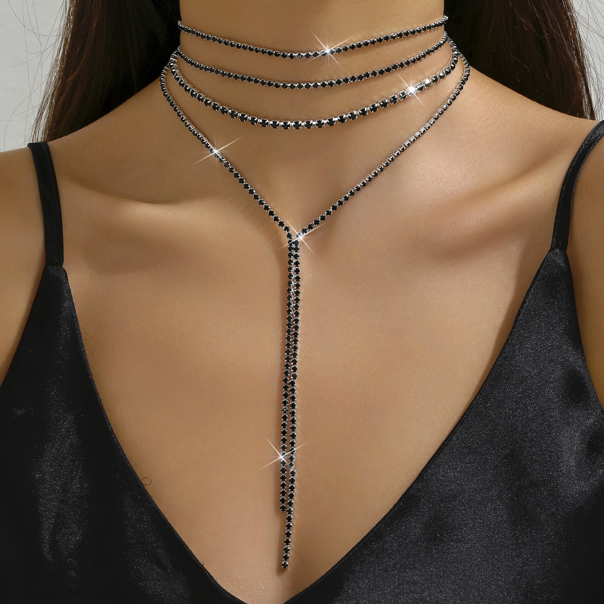2026 Hot-Selling Exaggerated Niche Fashion Rhinestone Multi-Layer Light Luxury Tassel Necklace for Evening Party and Ball Back Decoration