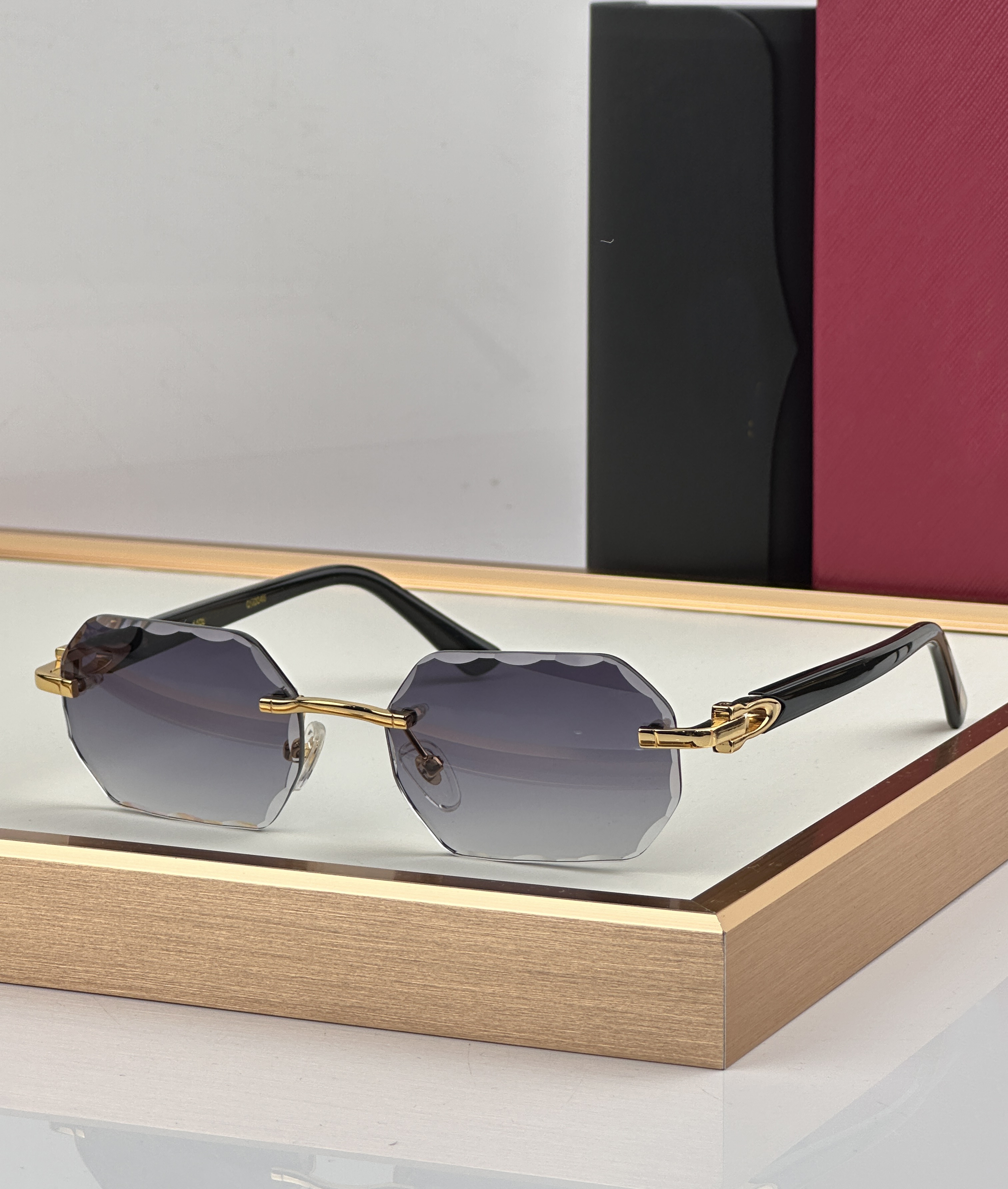 Diamond Cut Sunglasses for Men UV400 Protection Glasses Gold Metal Frameless Stylish Sun Shades Summer Sunnies Vacation Beach Streerwear