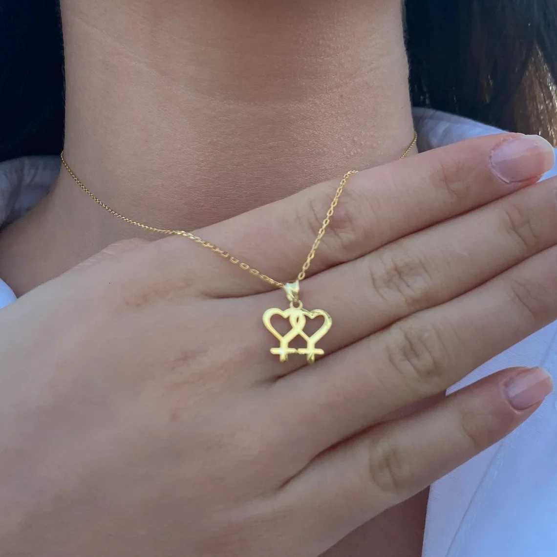 Venus Symbol Charm Female Lesbian LGBT Necklace Women Pendant LES Gold Silver Color Stainless Steel Wedding Jewelry Q260916