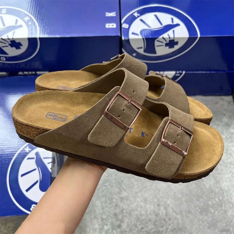 designer sandals sneakers Slides shoes Women birken Clog Sandals Slippers Men Slides Shoes Genuine Leather Clogs Sandale men women sliders trainers