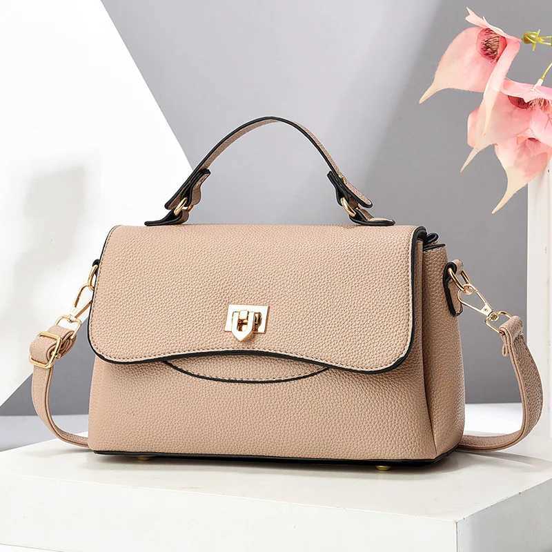 Street Style Women's Handbag 2025 New Simple Versatile Large Atmosphere Handbag Shoulder Bag Crossbody Small Square Bag Z260918