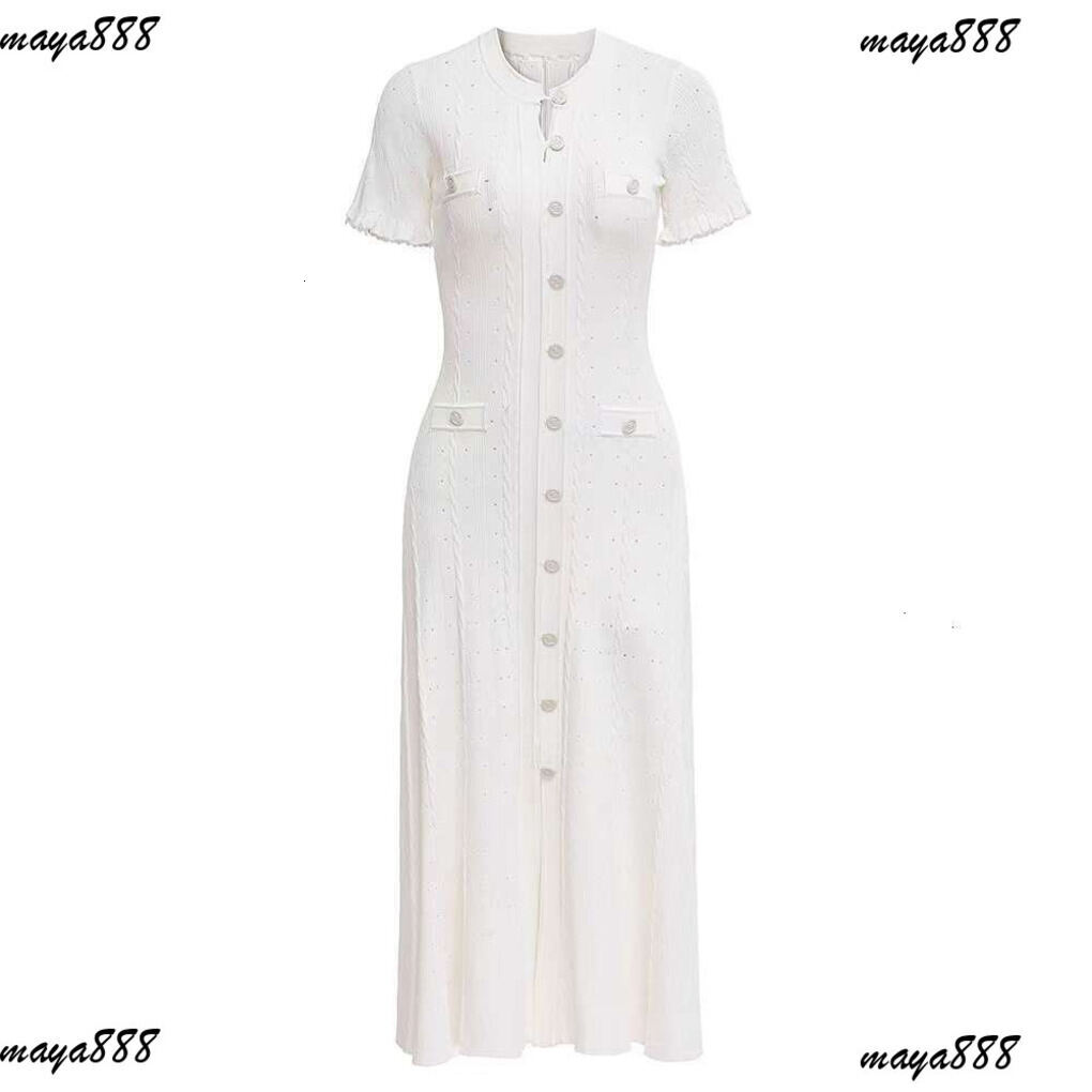Sandro Dress 2026 New For Woman Designer Dress Hot Stamping Diamond Hollow Sparkling Bubble Sleeve Multi Pocket Slim Fit Round Neck Spring Robe Sand
